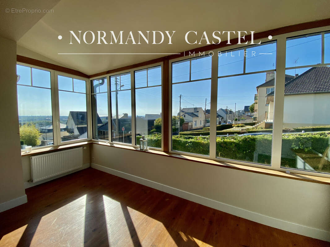 Maison à TROUVILLE-SUR-MER