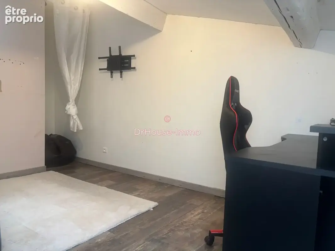 Maison 4 pièces 82 m² à vendre à Velaux (13880) - photo 6