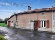 Maison à USSON-DU-POITOU