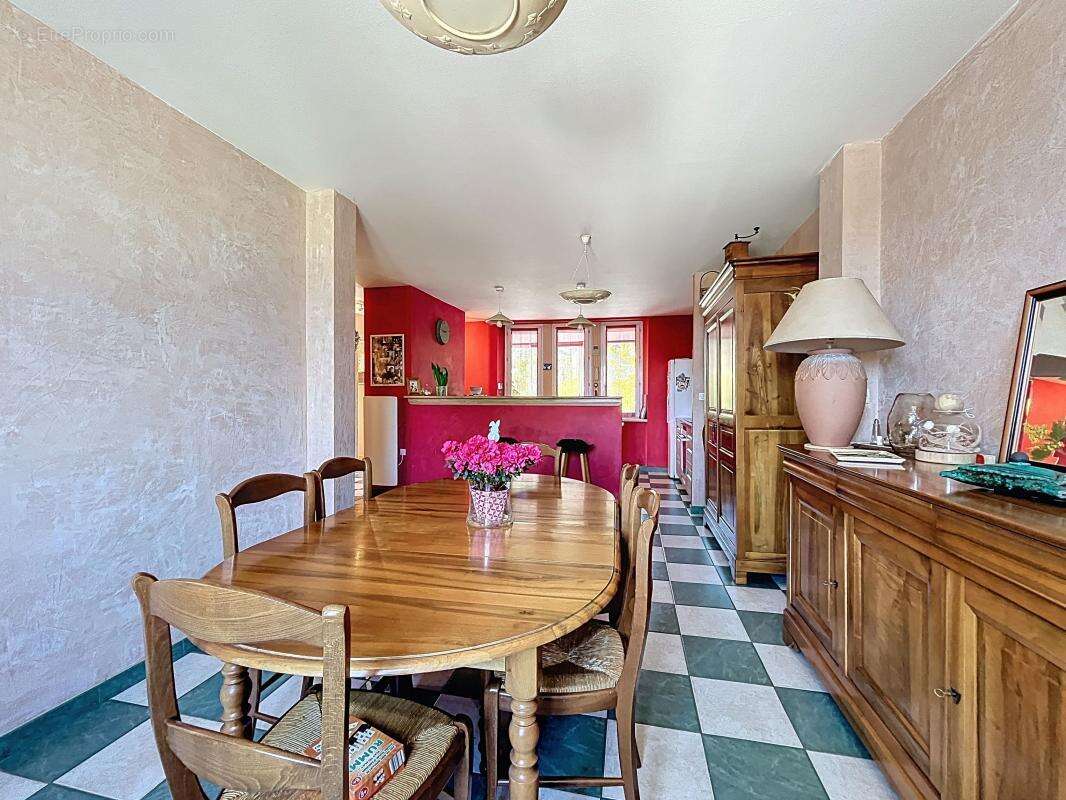 Maison à TOURNON-SUR-RHONE