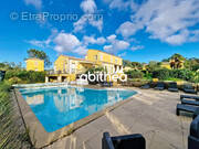 Maison à SAINT-BONNET-SUR-GIRONDE