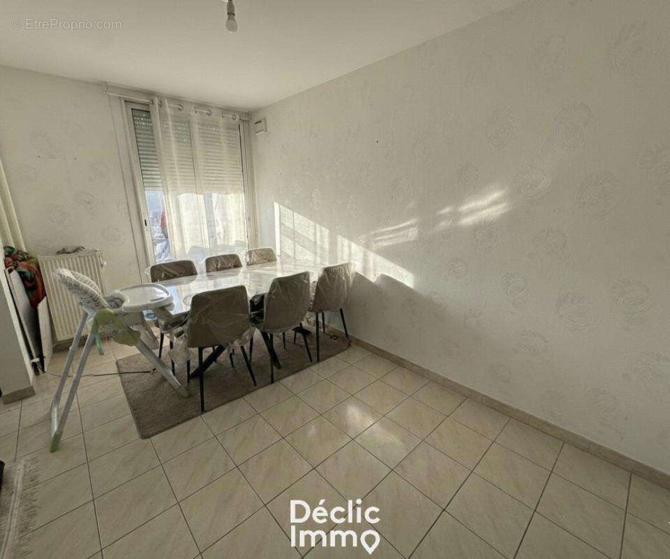 Appartement à SAINT-PIERRE-DES-CORPS