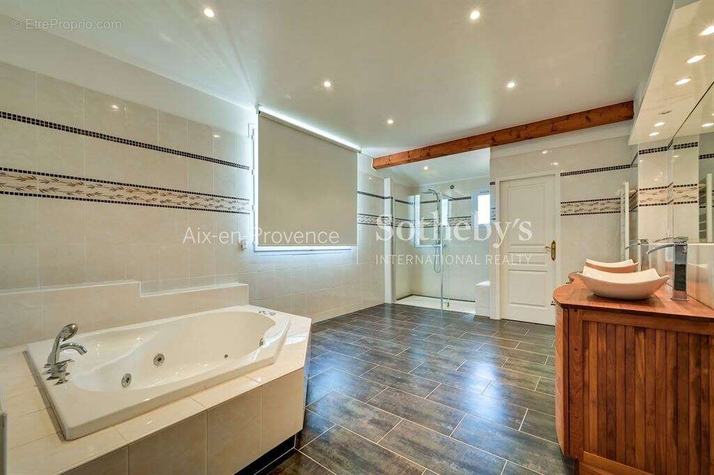 Maison à AIX-EN-PROVENCE