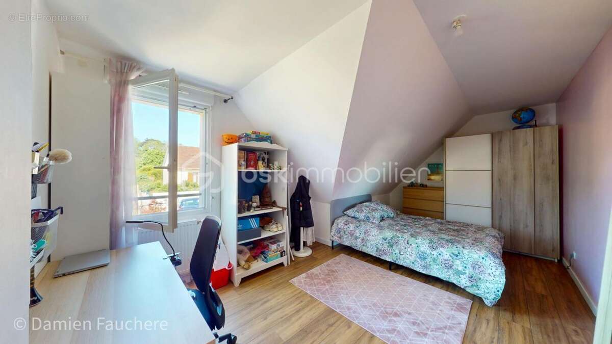 Maison à BOUSSY-SAINT-ANTOINE