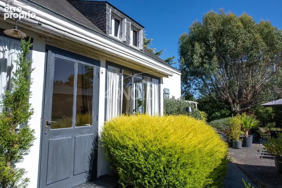 Maison  de  charme   au coeur de Belz  avec terrain  constructible - photo 26