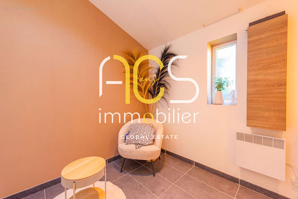 Maison à CHATEAUNEUF-LES-MARTIGUES