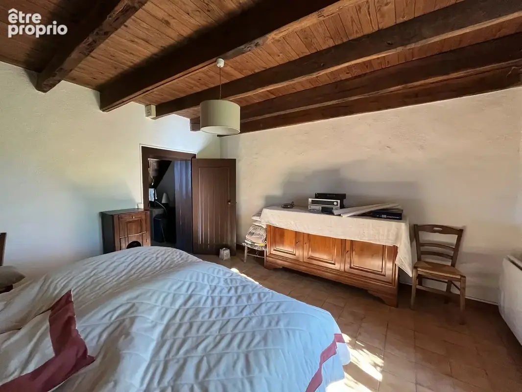 Maison de charme avec grange attenante et parcelles de terrains - photo 5