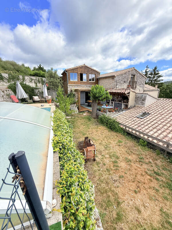 Superbe maison en pierre a la vente - photo 21