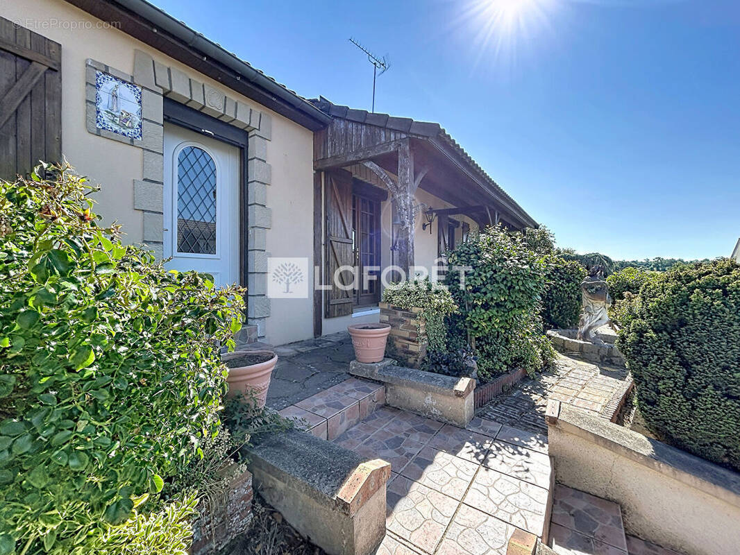 Maison à PUTANGES-PONT-ECREPIN