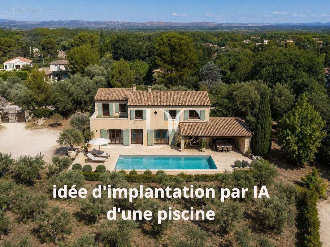 Maison 290 m² à Saint-Remy-De-Provence  - photo 2
