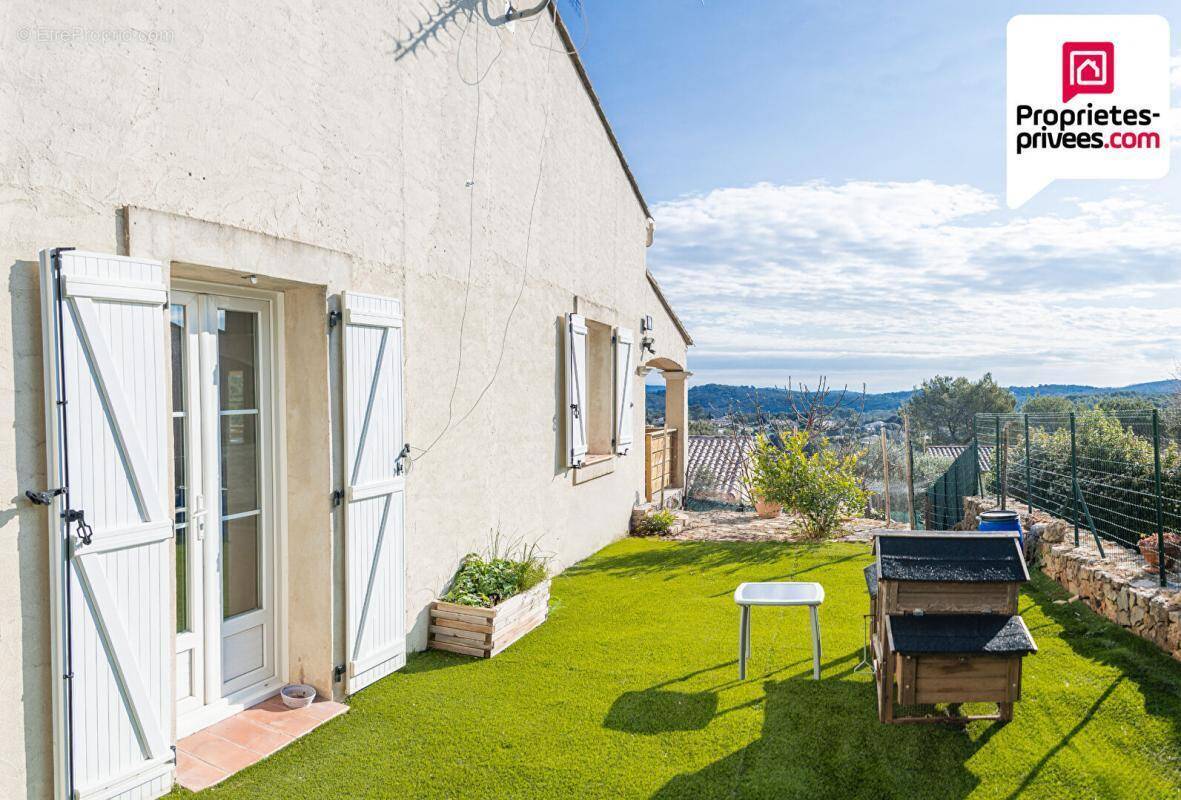 Maison à FLASSANS-SUR-ISSOLE