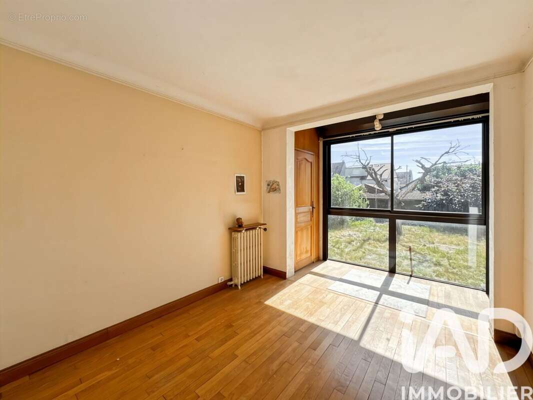 Photo 5 - Maison à MASSY