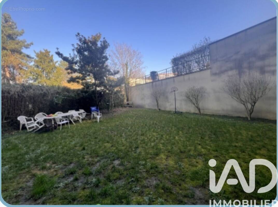 Photo 1 - Appartement à VILLEMOMBLE