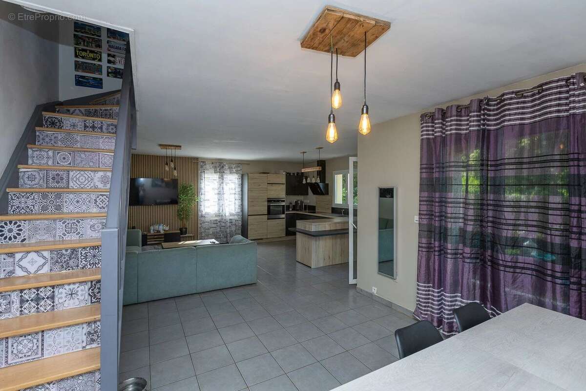 Vente Maison Parmilieu(38390) 243 000ï¿œ - photo 5