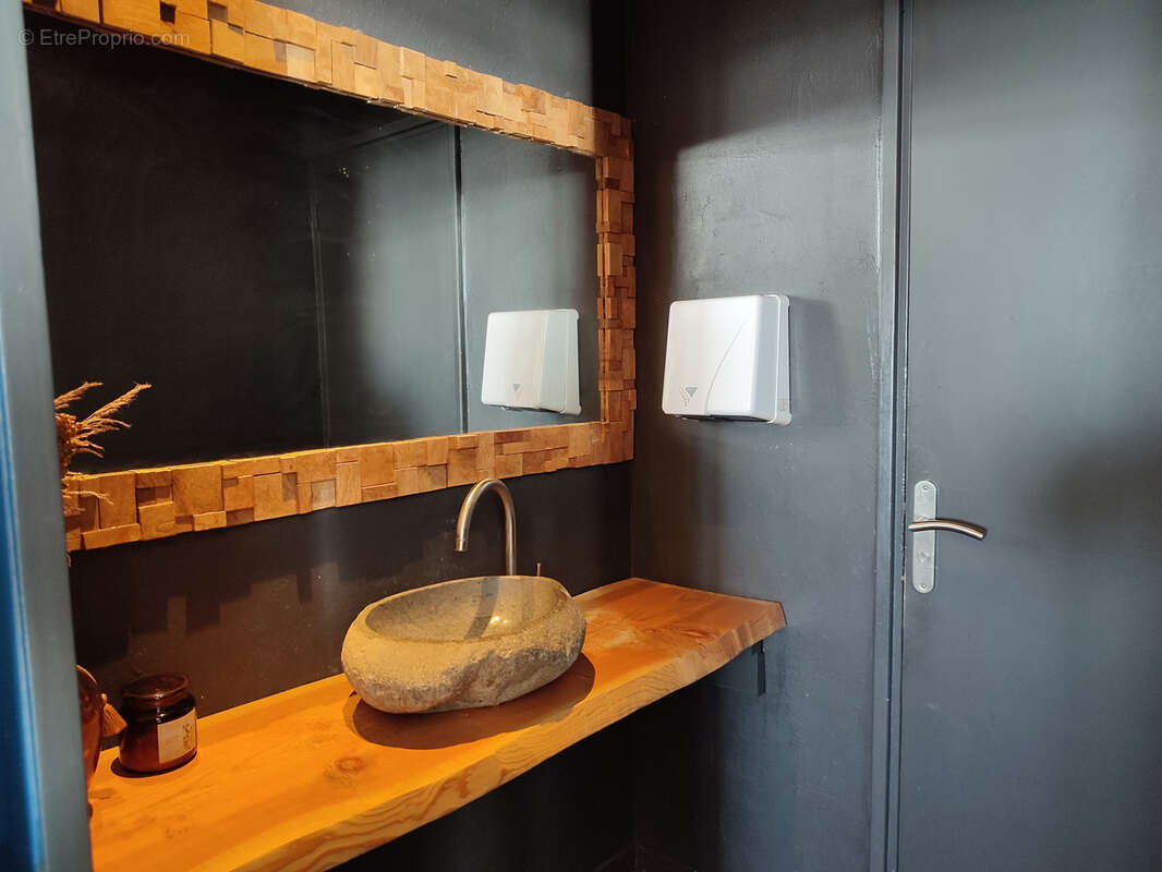 Commerce à BALARUC-LES-BAINS