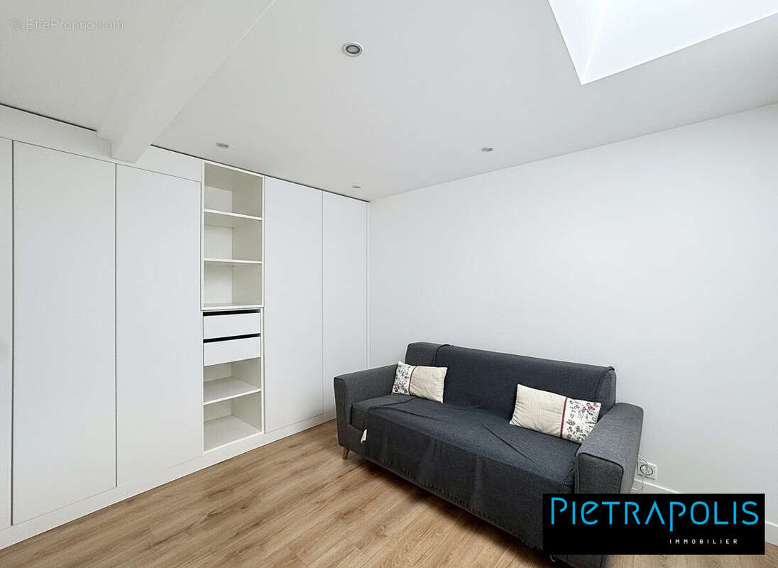 Appartement à REYRIEUX