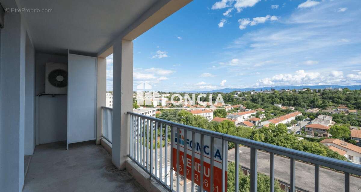 Appartement à BOURG-LES-VALENCE