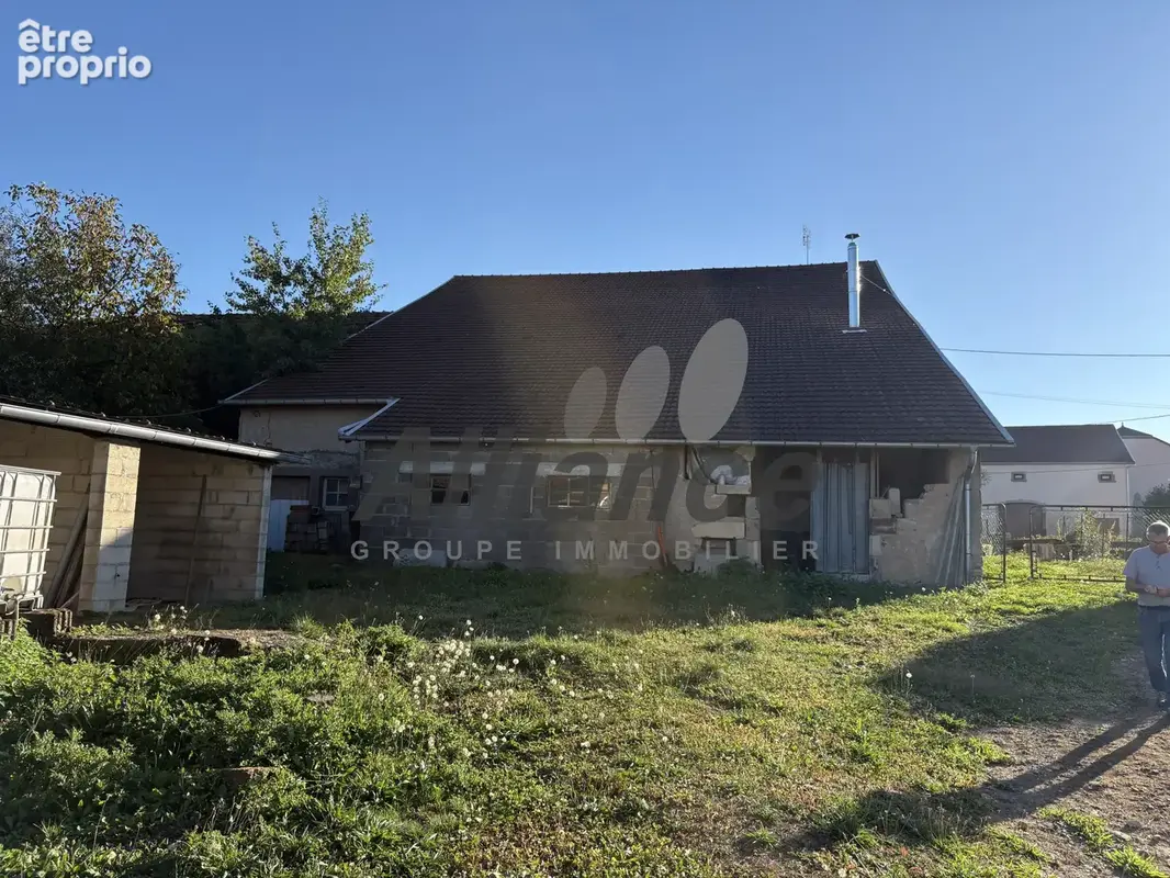 Ferme  avec  dependances  et  terrain  centre   village    ailloncourt - photo 5