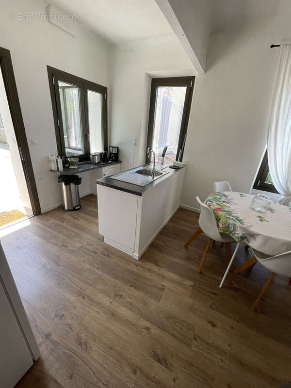 Maison à GREOUX-LES-BAINS