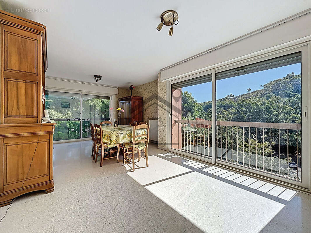 Appartement à LES PENNES-MIRABEAU