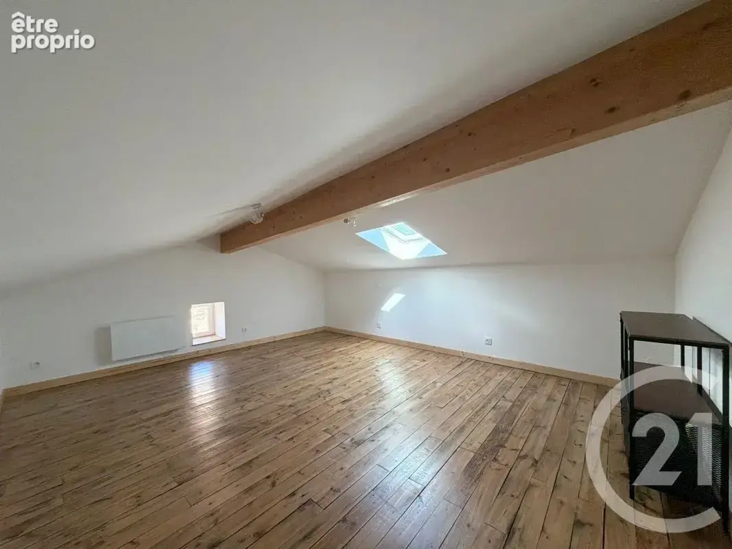 Maison 152 m² à Roiffieux  - photo 18