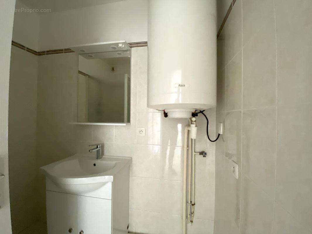 Appartement à ROSNY-SUR-SEINE