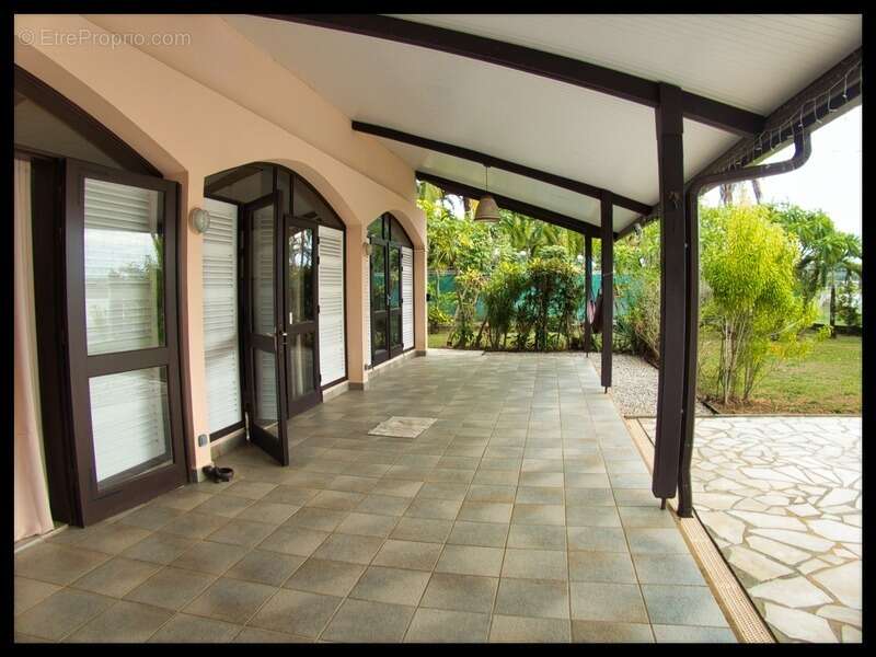 Maison à KOUROU