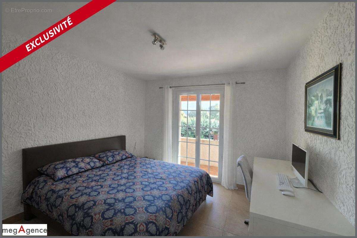 Maison à LA CADIERE-D'AZUR