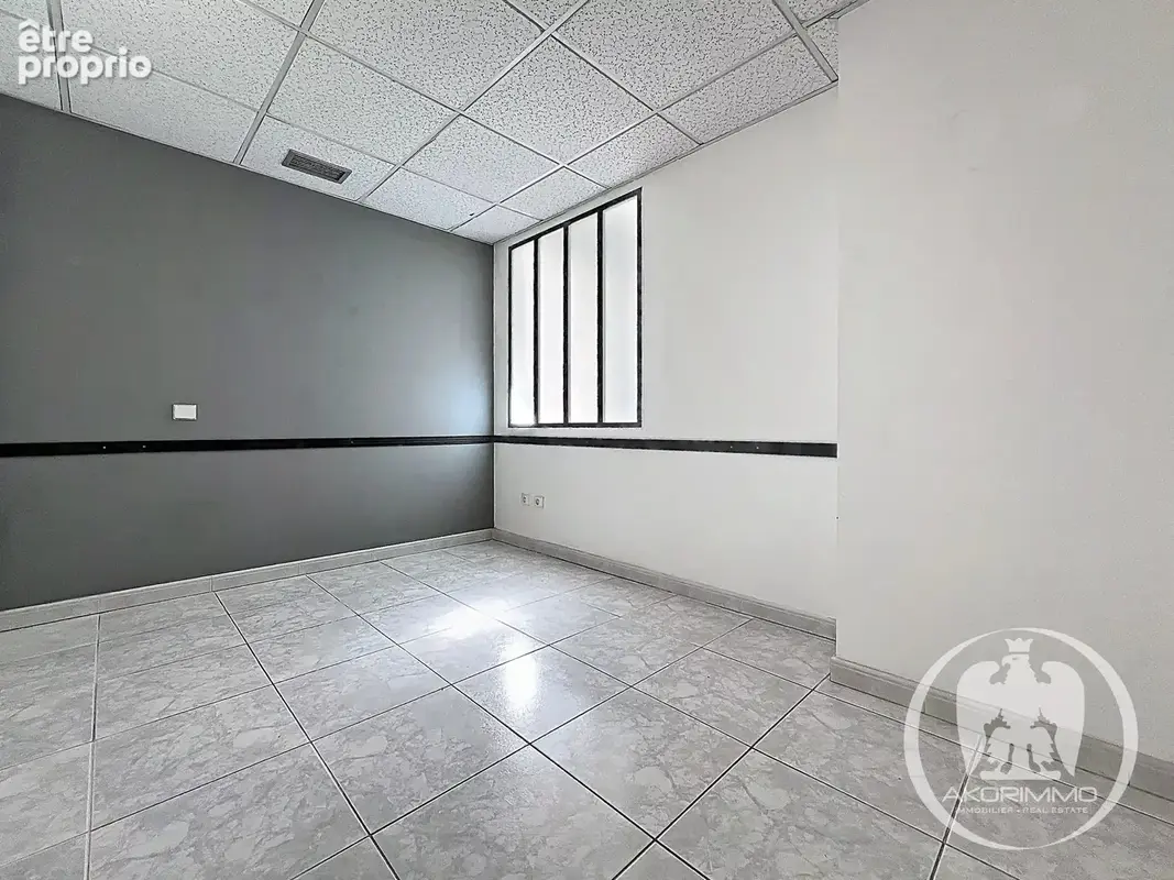 Local commercial - draguignan - 129m2 - belle opportunité - photo 10