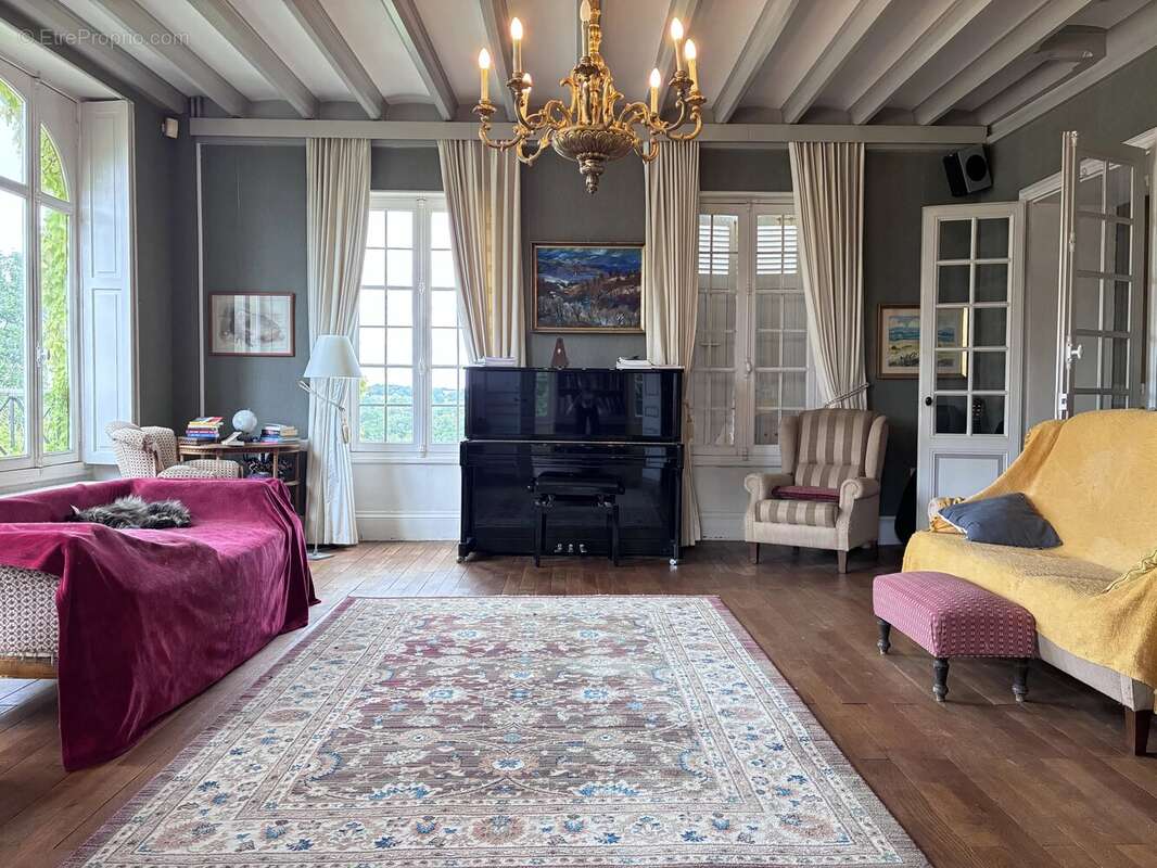 Maison à SAINT-GAULTIER