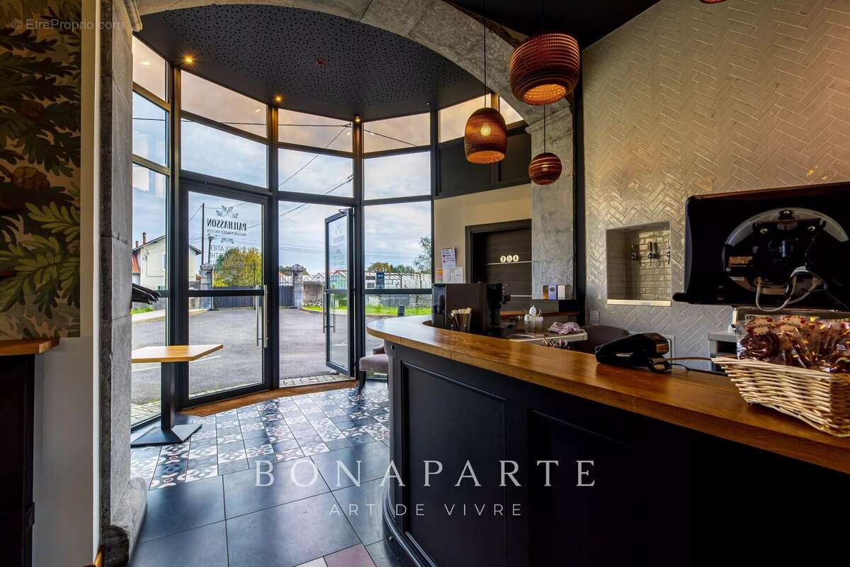 Pau / idron – restaurant de caractère avec terrasse et parking privatif - photo 4