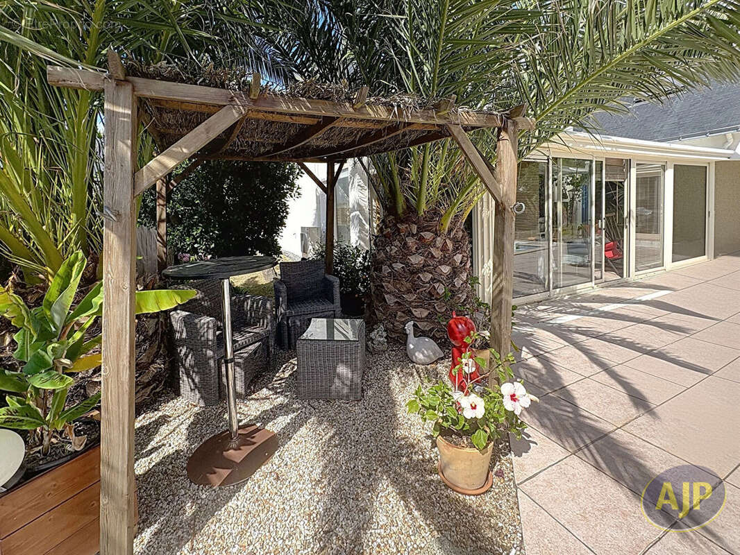 Maison à LE POULIGUEN