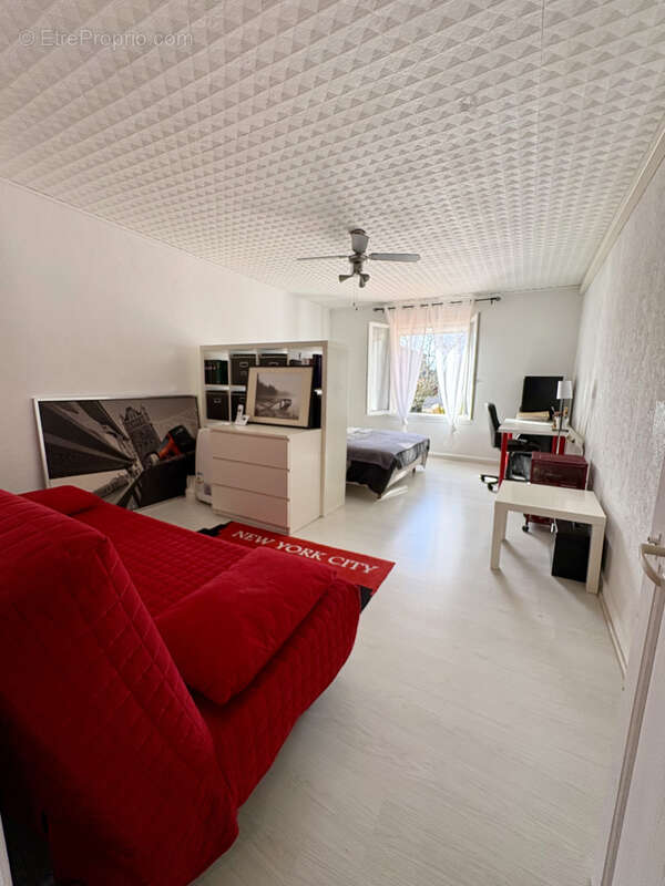 Maison à VAYRES