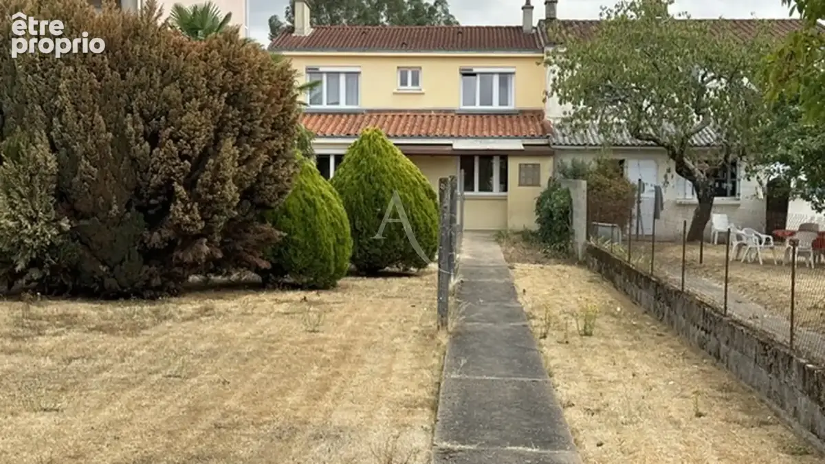 Photo Maison à La Roche-Sur-Yon au prix de 199 500€