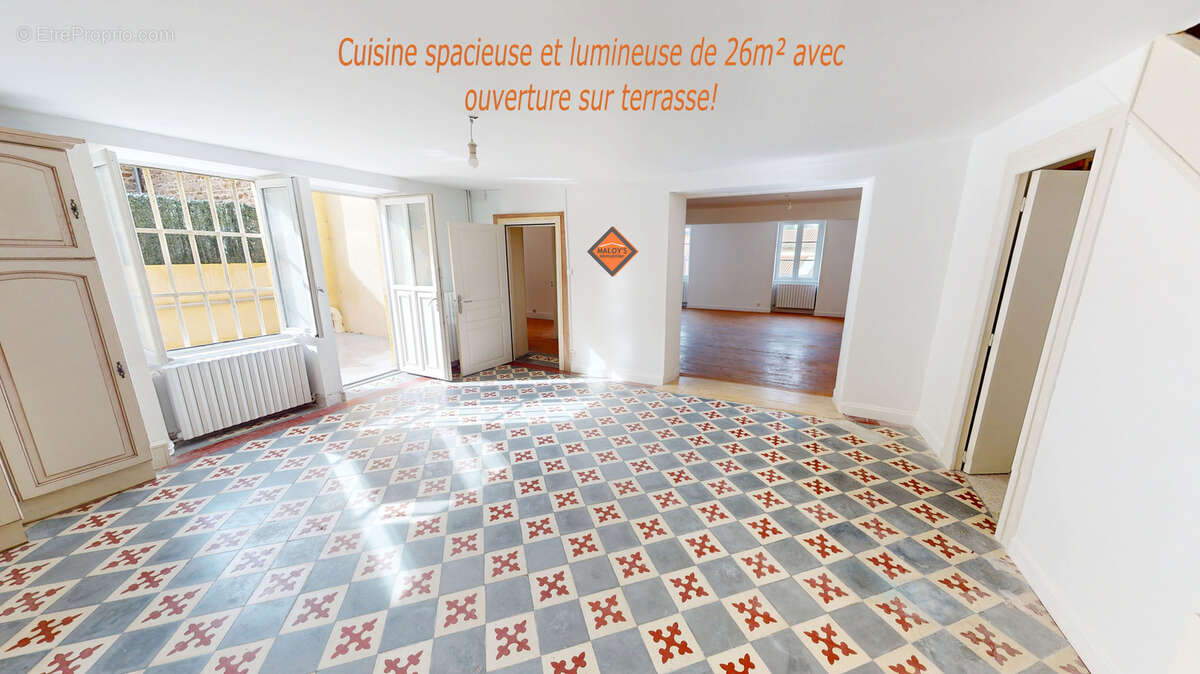 Maison à CHAMBOST-ALLIERES