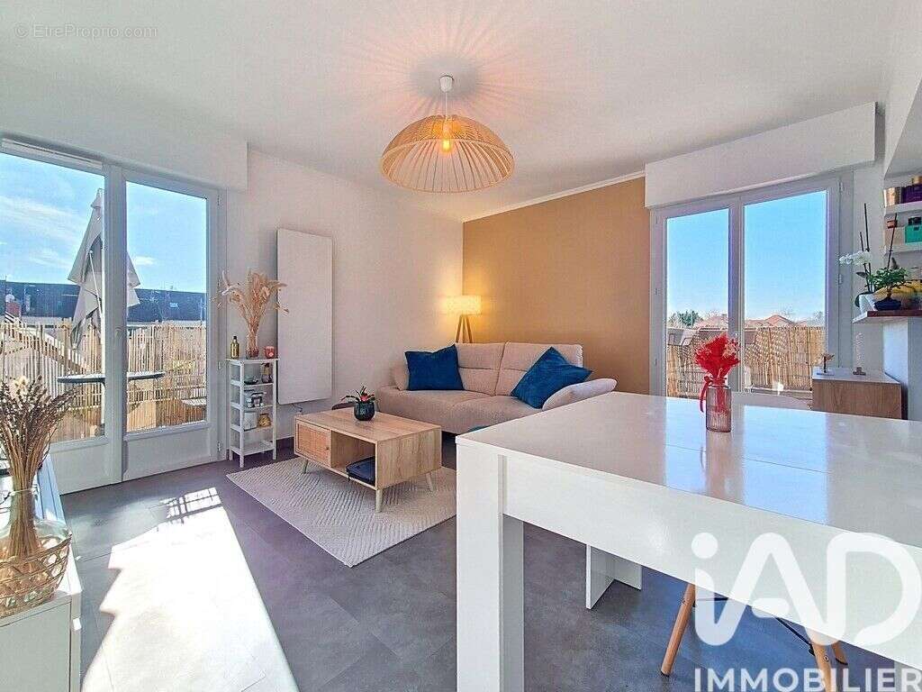 Photo 2 - Appartement à OZOIR-LA-FERRIERE