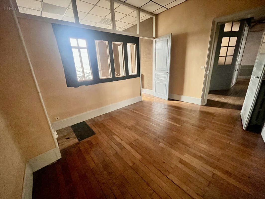 Appartement de 140 m2 dans immeuble remarquable à deux pas des Halles - photo 15