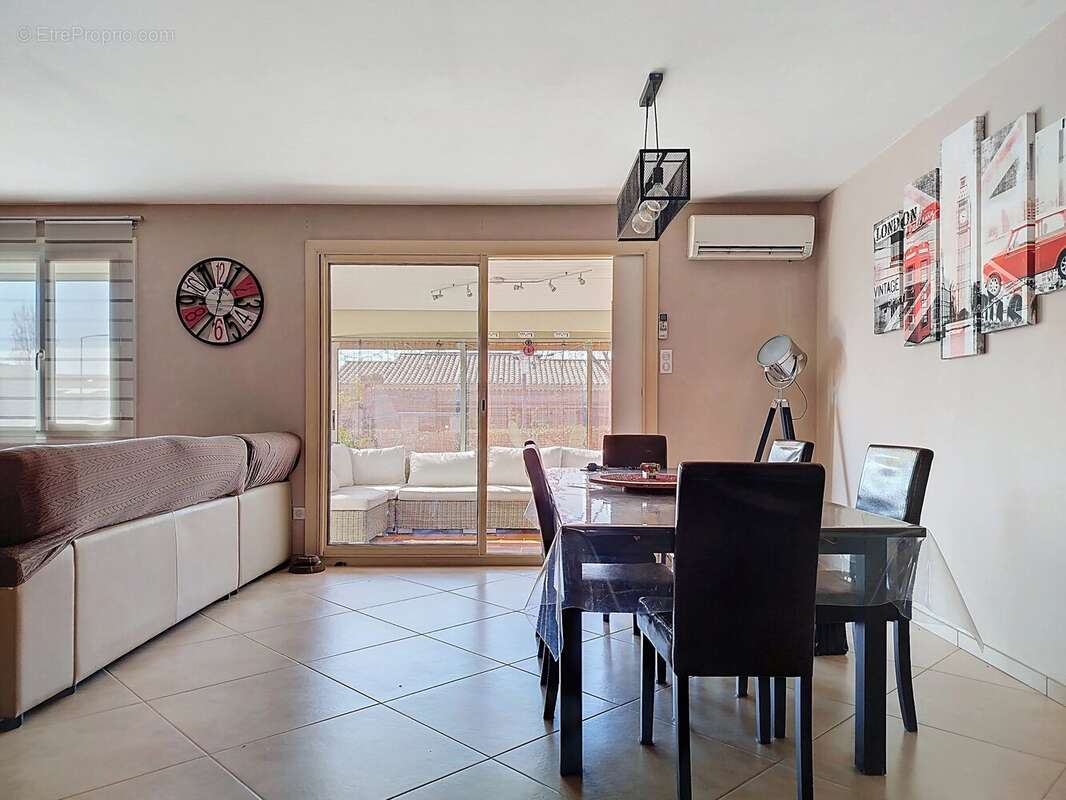 Maison à PUGET-SUR-ARGENS