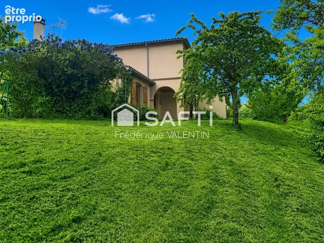 Photo 1 - Maison à BAZUS