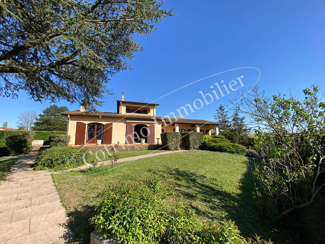 GENAS Maison 200m²+S/sol 180m² +Terrain 1186m² - photo 17