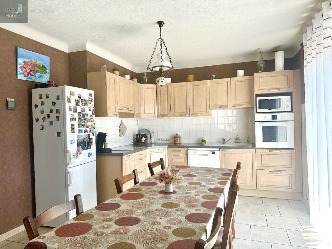 Maison à SEVERAC-LE-CHATEAU