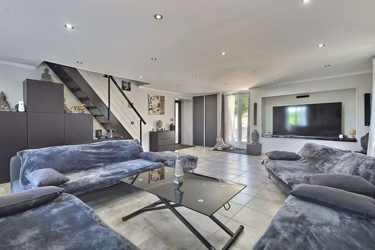 Maison à MORSANG-SUR-SEINE