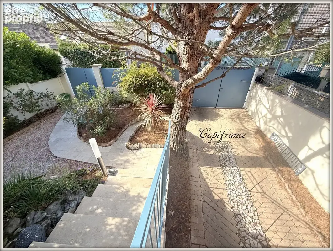 Dpt  (93), à vendre  maison P7 de 125 m² - Terrain de 370,00 m² - photo 8