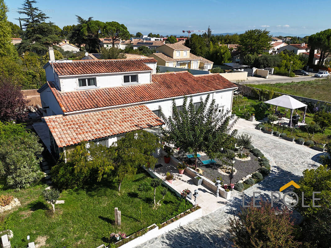 Maison à PONT-SAINT-ESPRIT