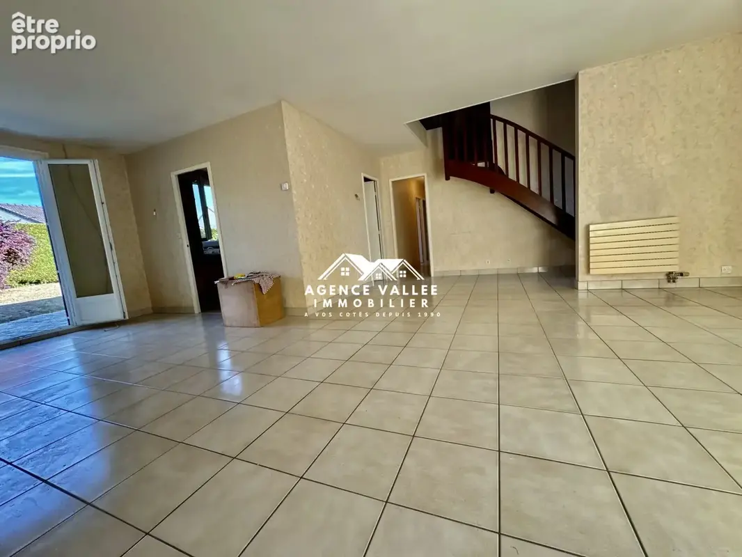 Maison 6 pièces 110 m² à vendre à Saint-Germain-Les-Corbeil (91250) - photo 6