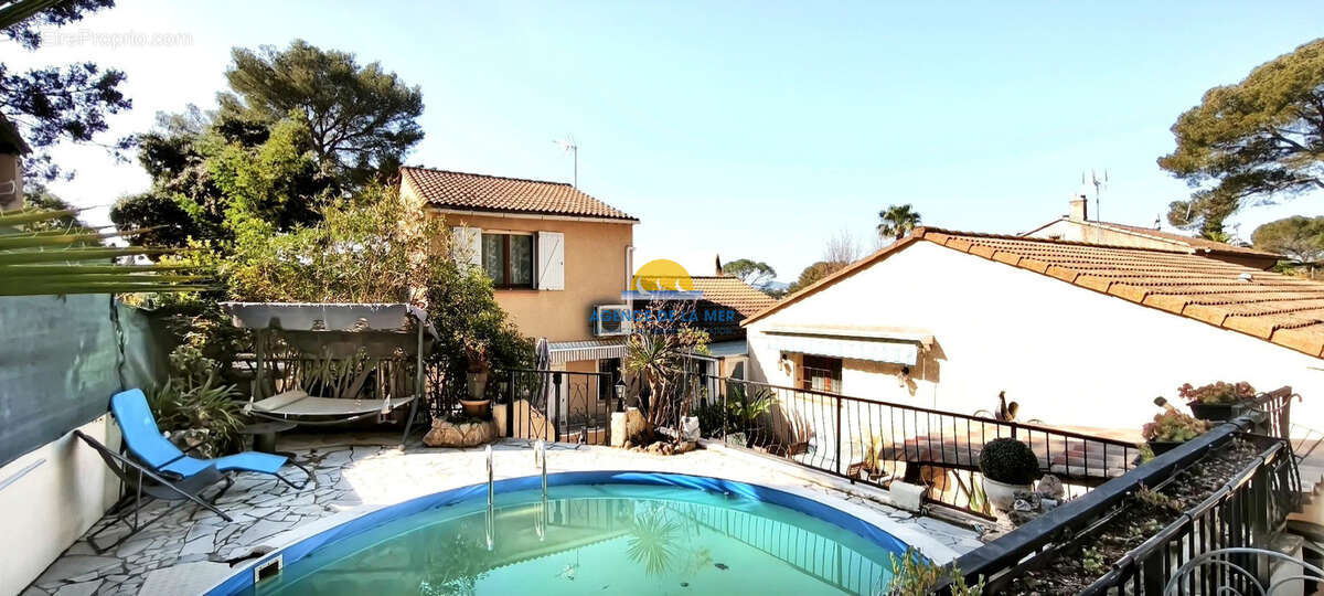 Maison à FREJUS