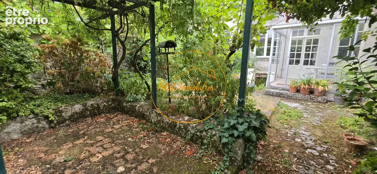 Maison familiale avec jardin, dépendance et beaux volumes - photo 16