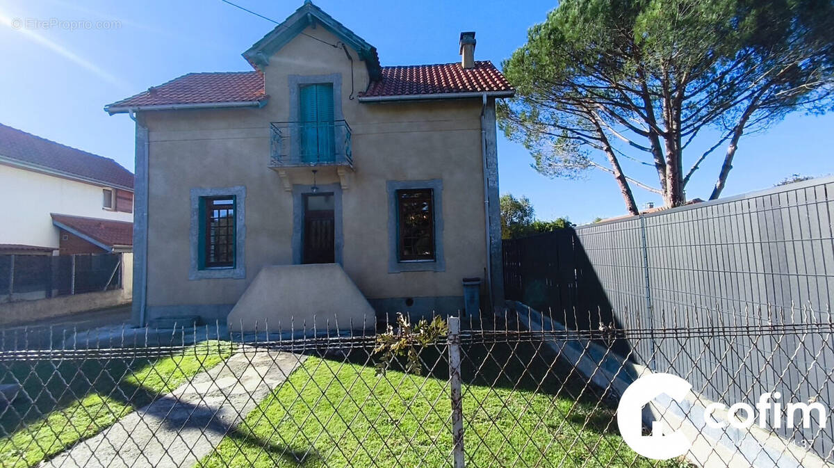 Maison à TARBES