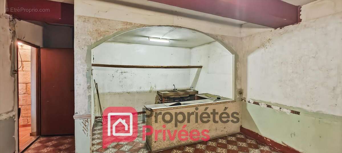 MANDAT EXCLUSIF - Maison à rénover - Centre historique - photo 3