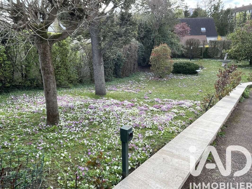 Photo 2 - Maison à TROYES